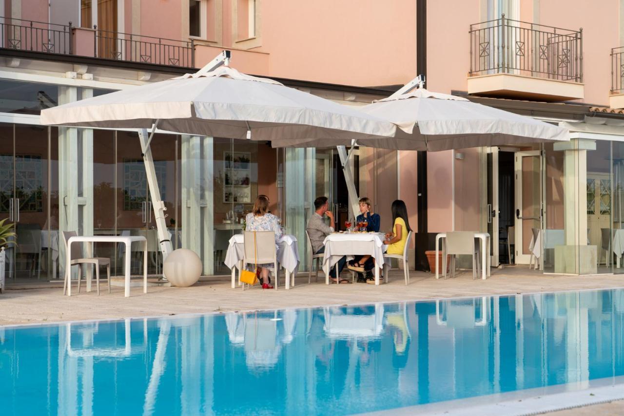 Hotel Danieli Pozzallo Exteriör bild