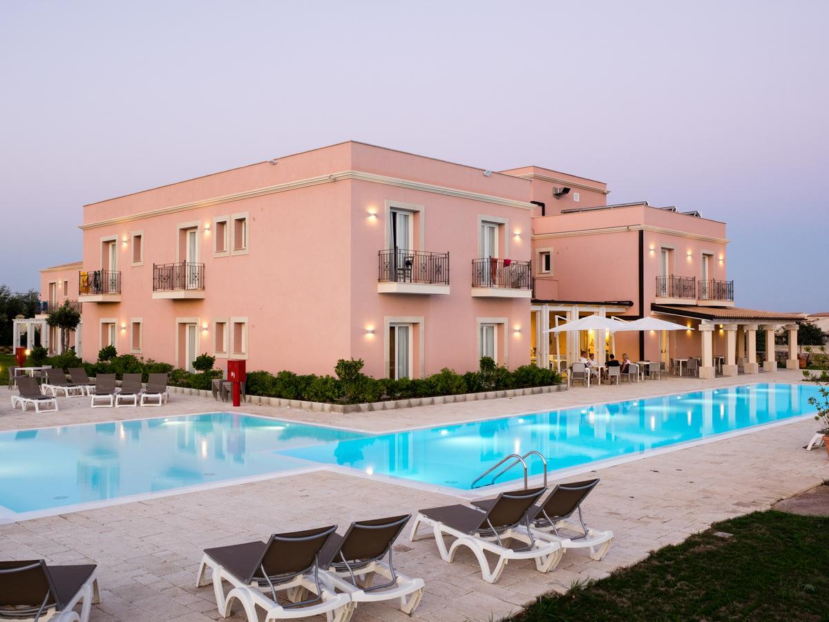 Hotel Danieli Pozzallo Exteriör bild